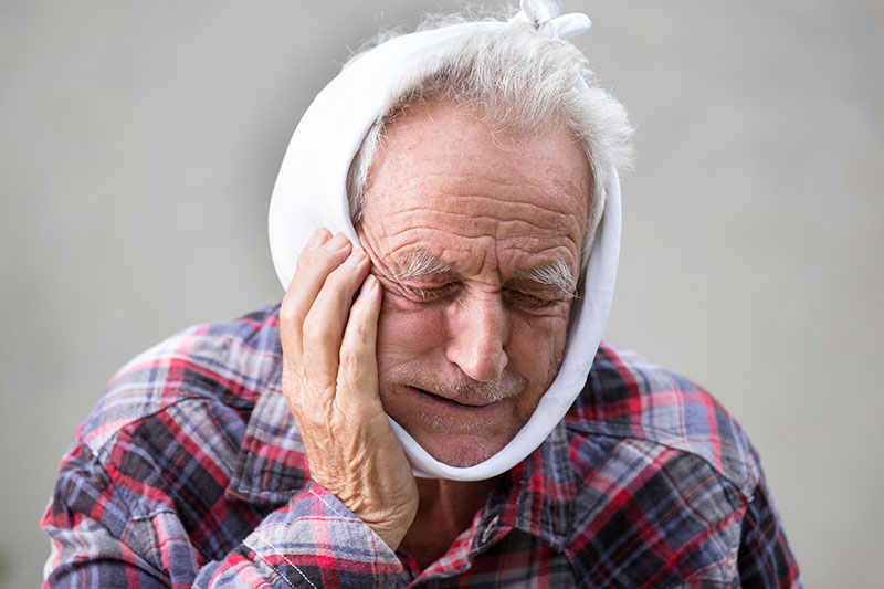 媒體報導|輕忽刷牙流血，翁3年內掉3牙